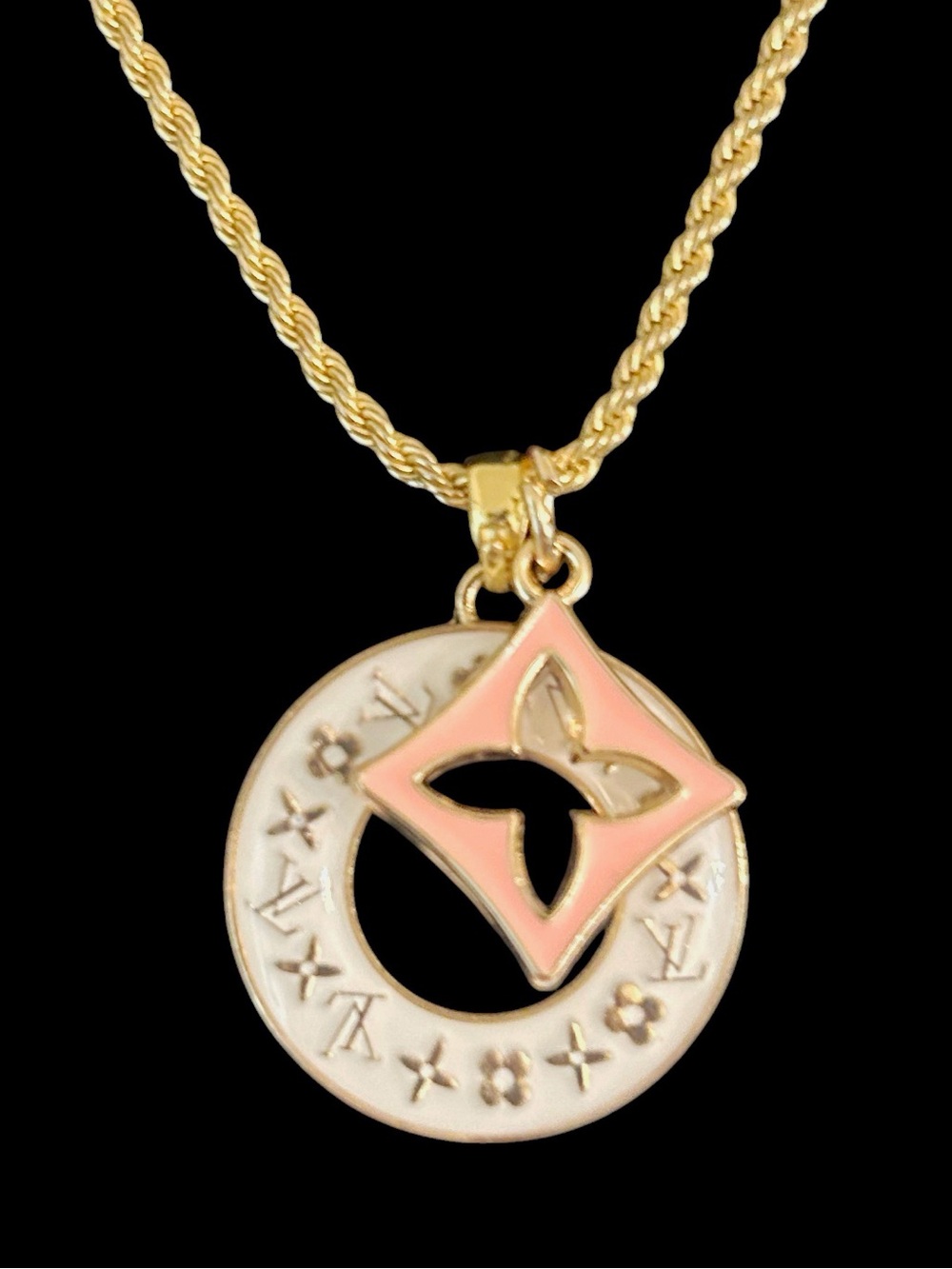 Authentic Louis Vuitton Star Blossom Necklace